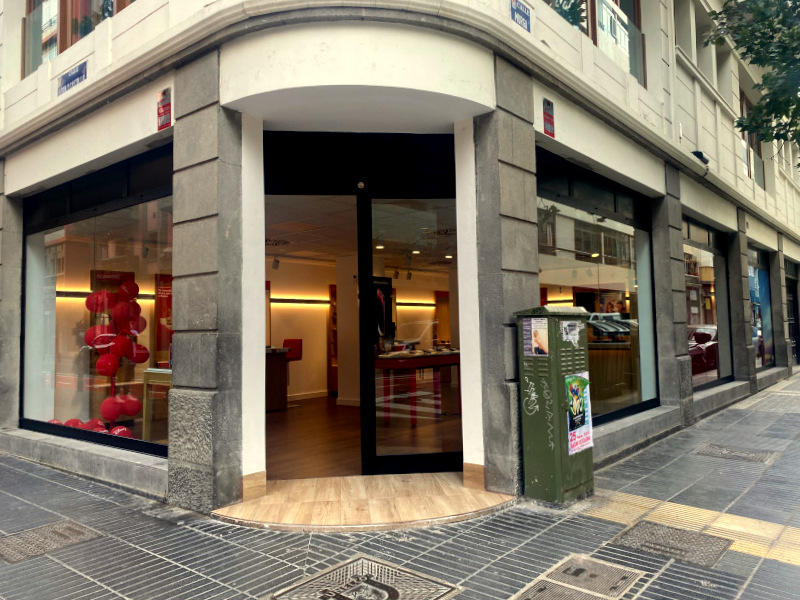 Tienda en Las Palmas, calle León y Castillo 41